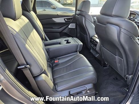 Certified 2025 Acura MDX w/ Technology Package image 17