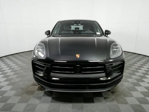 Used 2026 Porsche Macan AWD/4WD image 37