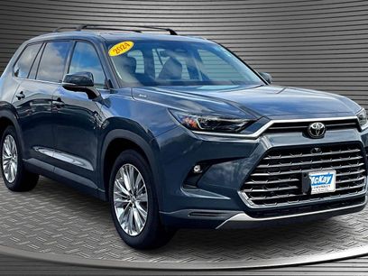 Used 2024 Toyota Grand Highlander XLE