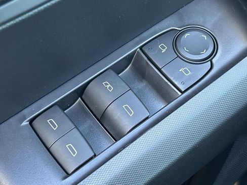 New 2026 GMC Canyon Elevation w/ Convenience Package image 23