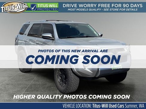 Used 2016 Toyota 4Runner SR5 RWD image 1