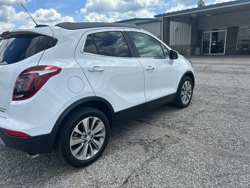 Used 2019 Buick Encore Preferred FWD image 5