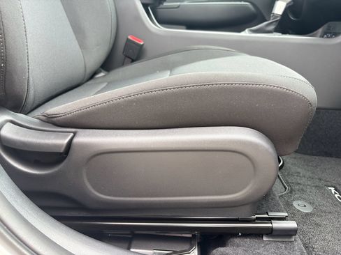 New 2026 Hyundai Kona SE FWD image 25