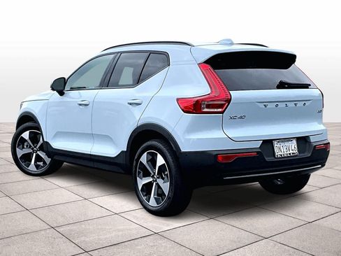 Used 2026 Volvo XC40 B5 Plus w/ Protection Package Premier AWD/4WD image 15