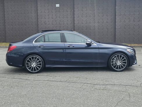 Used 2015 Mercedes-Benz C 300 Sedan image 8