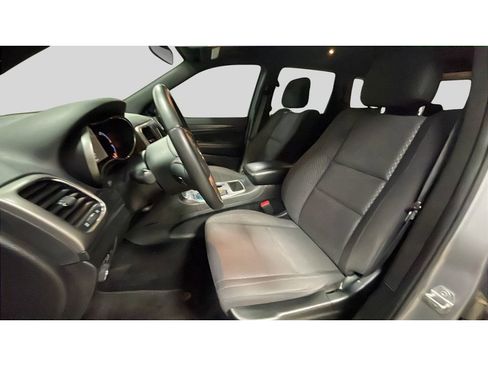 Used 2019 Jeep Grand Cherokee Laredo image 11