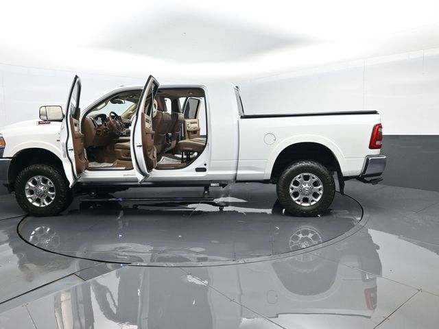 Used 2022 RAM 3500 Laramie AWD/4WD image 30