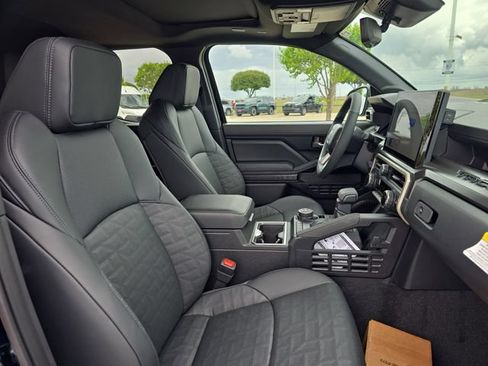 New 2026 Toyota Tacoma TRD Off-Road AWD/4WD image 10