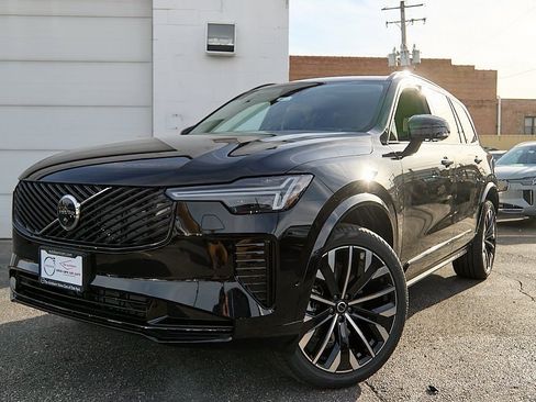 New 2026 Volvo XC90 B6 Ultra w/ Protection Package image 1