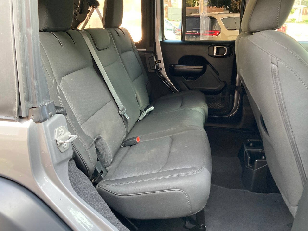 Used 2020 Jeep Wrangler Unlimited Sport S AWD/4WD image 11