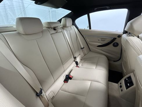Used 2016 BMW 340i xDrive Sedan image 39