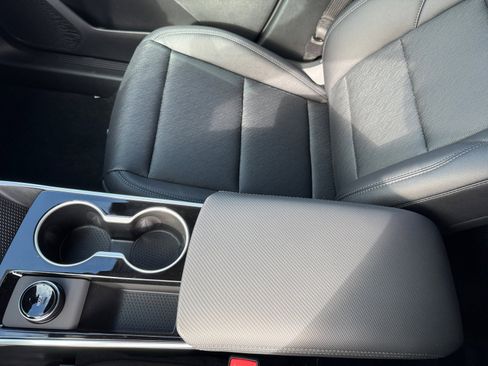 New 2026 Chevrolet Equinox LT w/ Convenience Package II image 14