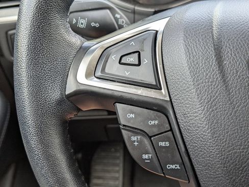 Used 2023 Ford Edge SEL AWD/4WD image 39
