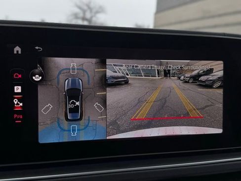 Used 2025 Mercedes-Benz GLE 580 4MATIC image 42