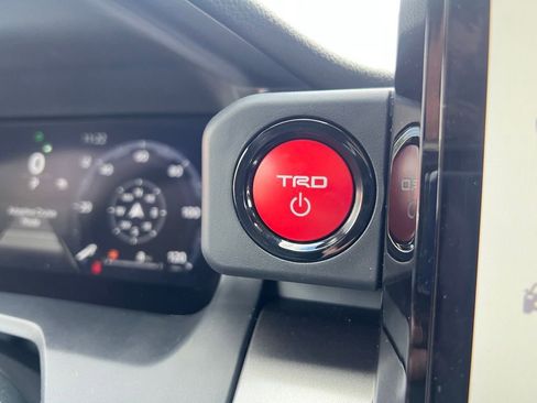 New 2026 Toyota Tacoma TRD Off-Road AWD/4WD image 19