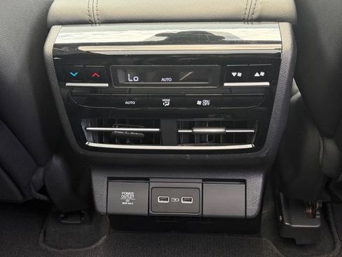 Used 2022 Acura MDX FWD image 16