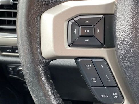 Used 2019 Ford F150 Lariat w/ Equipment Group 502A Luxury image 47