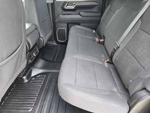 Used 2025 Chevrolet Silverado 1500 LT w/ Safety Package AWD/4WD image 29