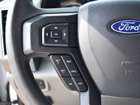 Used 2019 Ford F250 XLT w/ FX4 Off-Road Package image 15