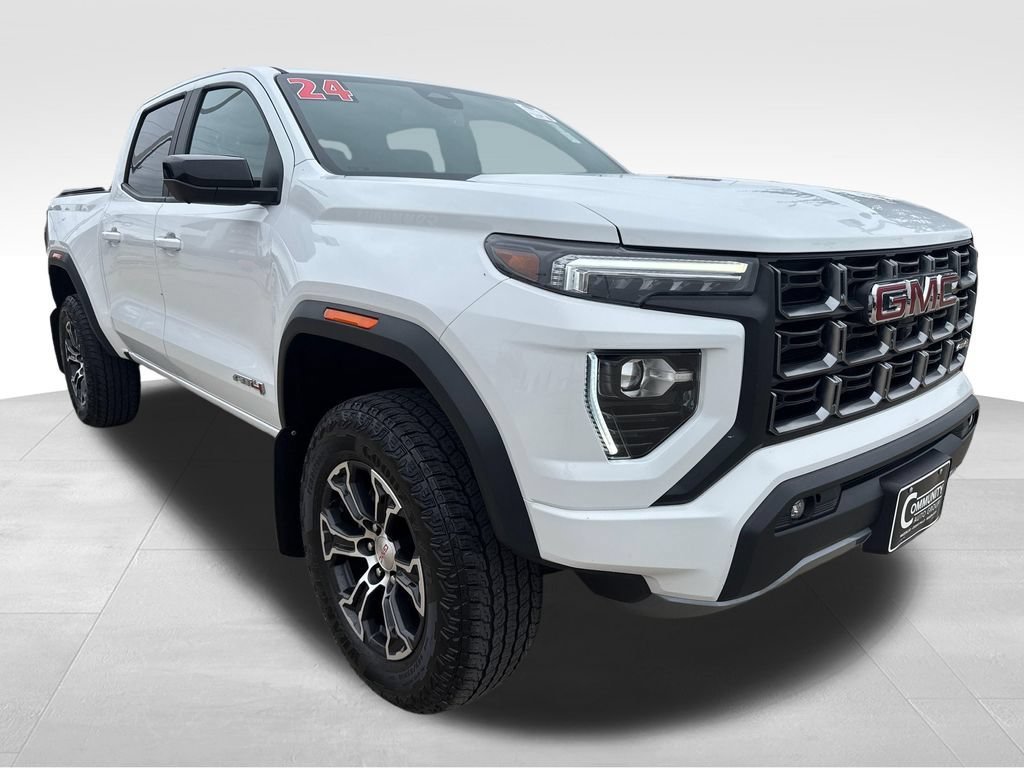 Used 2024 GMC Canyon AT4 w/ AT4 Premium Package AWD/4WD image 8