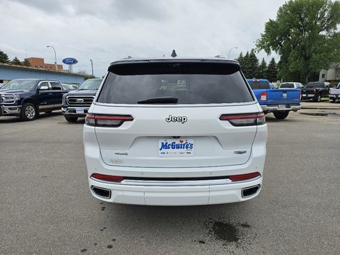 Used 2023 Jeep Grand Cherokee L Summit w/ Advanced Protech Group IV image 7