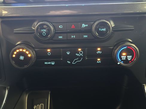 Used 2025 Ford F150 STX w/ STX Black Appearance Package AWD/4WD image 14