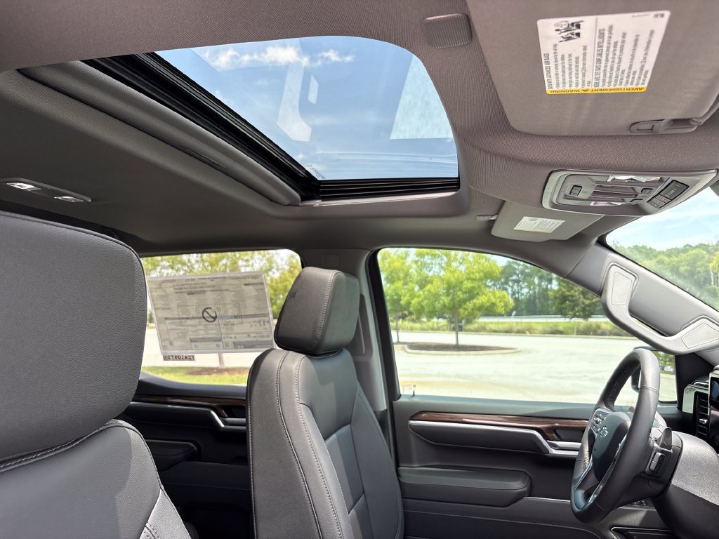 New 2026 Chevrolet Silverado 1500 RST AWD/4WD image 7