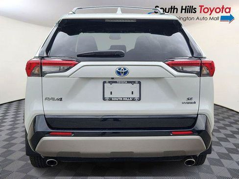 Certified 2023 Toyota RAV4 SE AWD/4WD image 5
