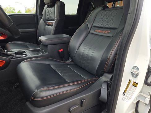 Used 2023 Nissan Frontier PRO-4X w/ Pro-4X Premium Package AWD/4WD image 29