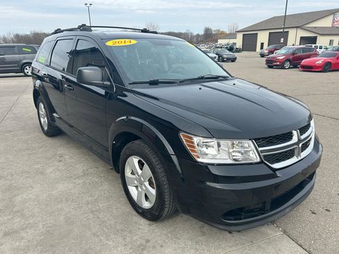 Used 2014 Dodge Journey SE image 3