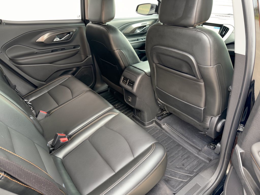 Used 2020 GMC Terrain SLT w/ Preferred Package FWD image 29