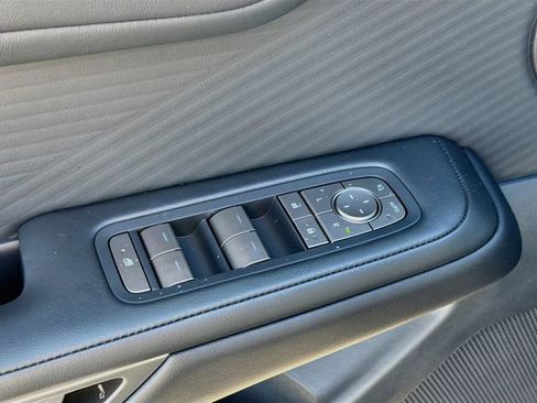 New 2026 Lexus ES 350e w/ Convenience Package FWD image 22