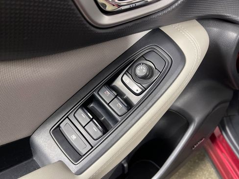 Used 2024 Subaru Forester Premium image 12