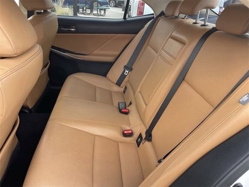 Used 2016 Lexus IS 200t image 16