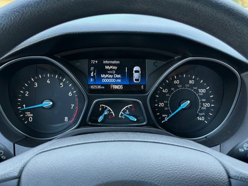 Used 2018 Ford Focus SEL FWD image 22