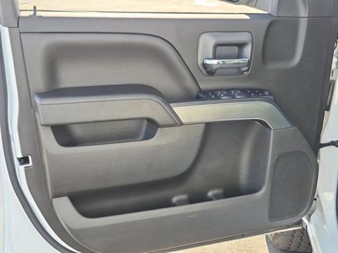 Used 2018 Chevrolet Silverado 1500 LT w/ All Star Edition RWD image 13
