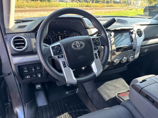 Used 2021 Toyota Tundra SR5 AWD/4WD image 14