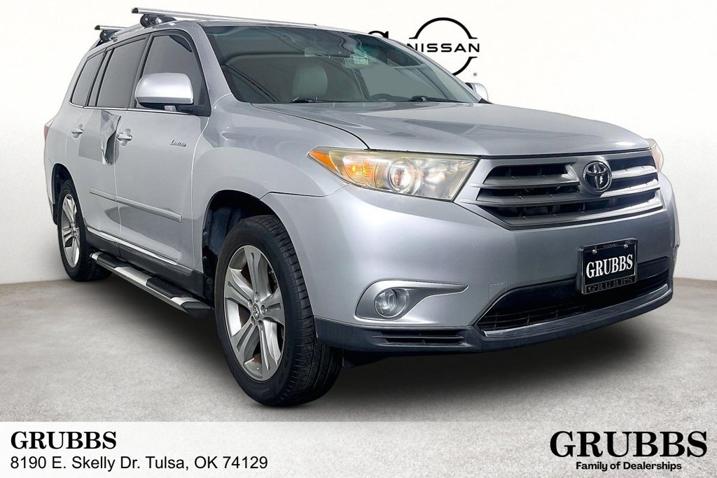 Used 2011 Toyota Highlander Limited FWD image 1