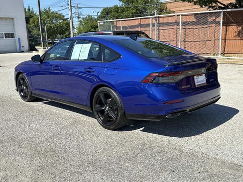 Certified 2025 Honda Accord Sport image 21