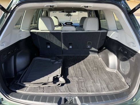 Used 2022 Subaru Forester Limited AWD/4WD image 27