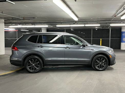 Certified 2024 Volkswagen Tiguan SE image 40