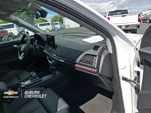 Used 2024 Audi Q5 2.0T Premium Plus AWD/4WD image 22