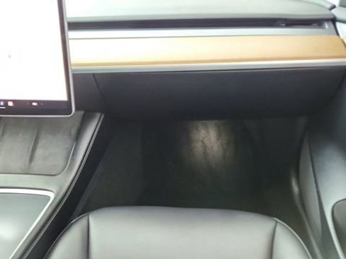 Used 2023 Tesla Model 3 Performance image 36