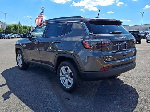 Certified 2022 Jeep Compass Latitude w/ Sun and Sound Group AWD/4WD image 4