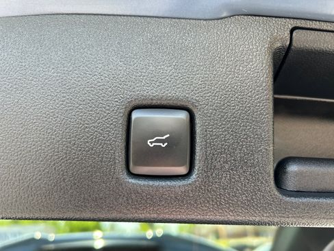Certified 2024 Ford Escape ST-Line w/ Tech Pack #1 AWD/4WD image 14