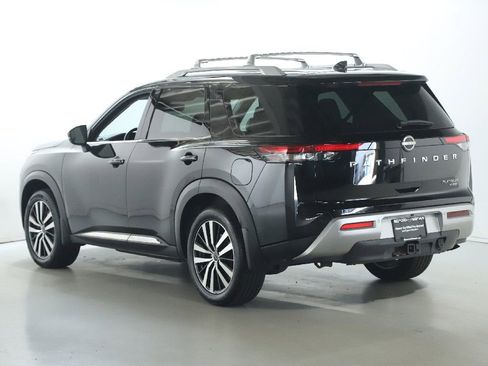 Certified 2023 Nissan Pathfinder Platinum AWD/4WD image 45