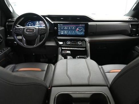 Used 2023 GMC Sierra 1500 AT4 w/ AT4 Premium Package AWD/4WD image 22