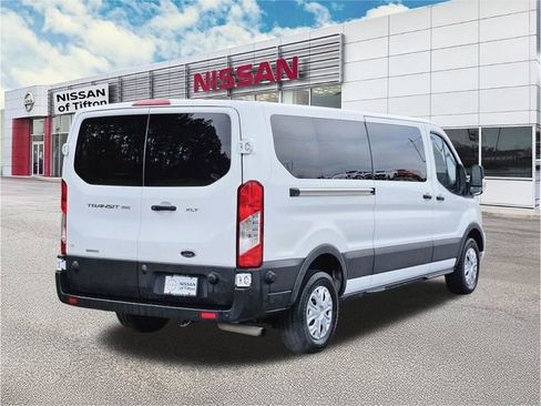 Used 2024 Ford Transit 350 XLT image 4