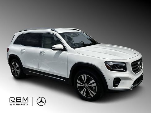 Certified 2025 Mercedes-Benz GLB 250 4MATIC image 1