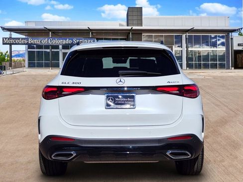 New 2026 Mercedes-Benz GLC 300 4MATIC image 6